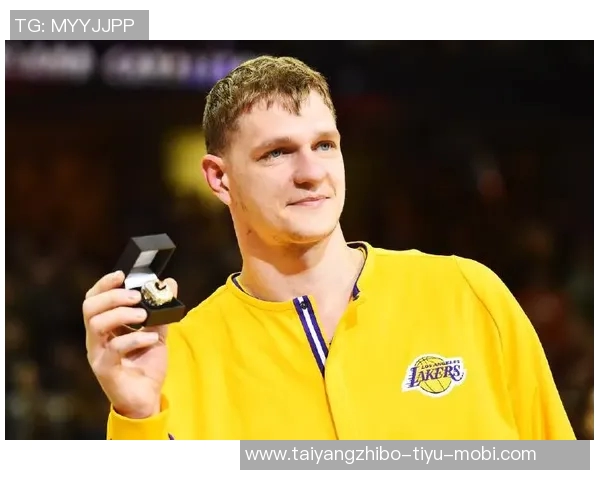 罗齐尔本赛季薪水保障达2500万美元调查期间依然正常领取工资